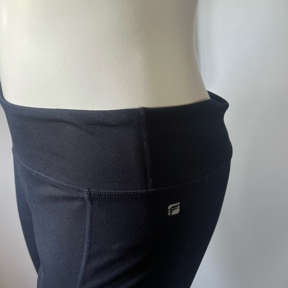 Fabletics Black Capris - Picture 2 of 8